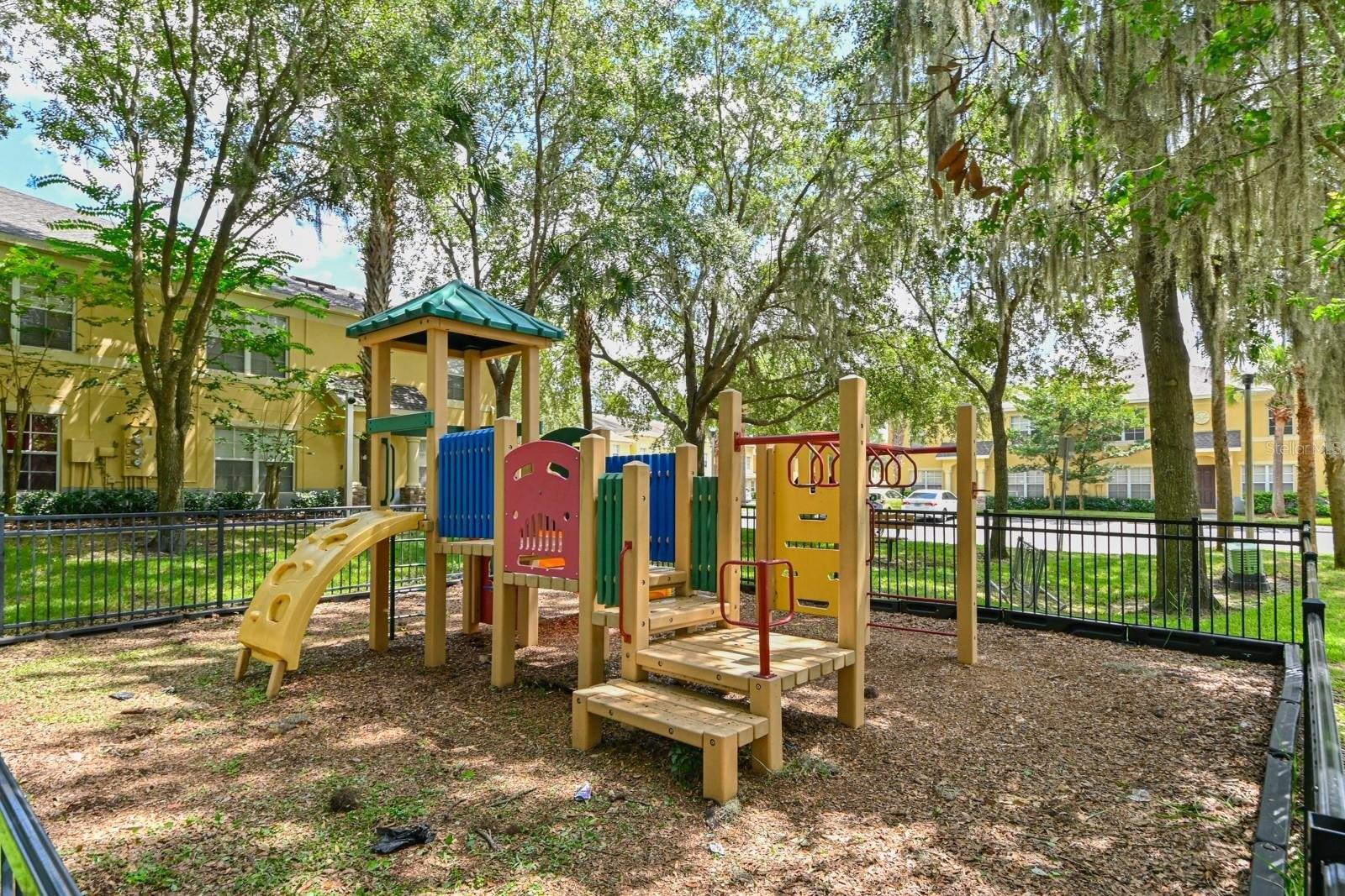 Aaralyn Rd, Zephyrhills, FL 33542