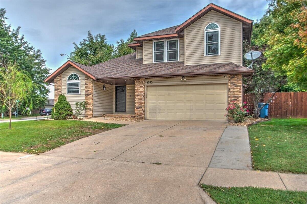 W Madison Pl, Springfield, MO 65802