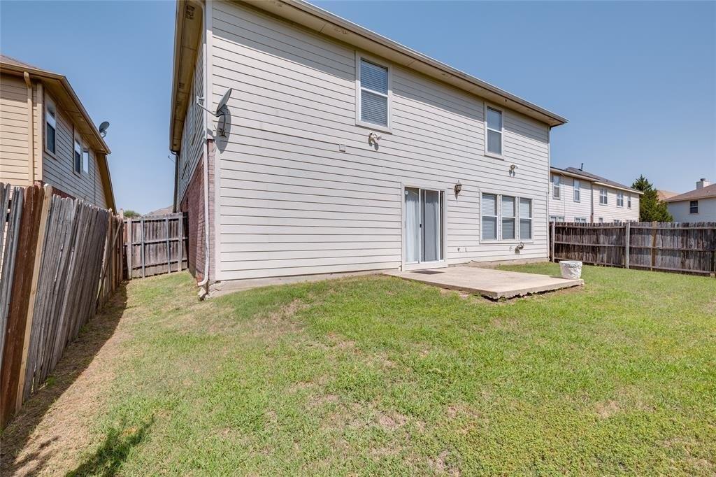 Calgary Ln, Arlington, TX 76001