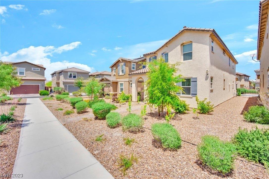 Florence Falls Walk, Henderson, NV 89044