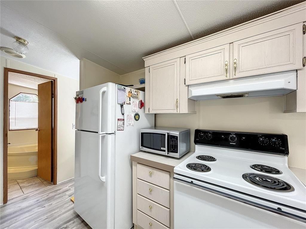 Osprey Ln, Hudson, FL 34667