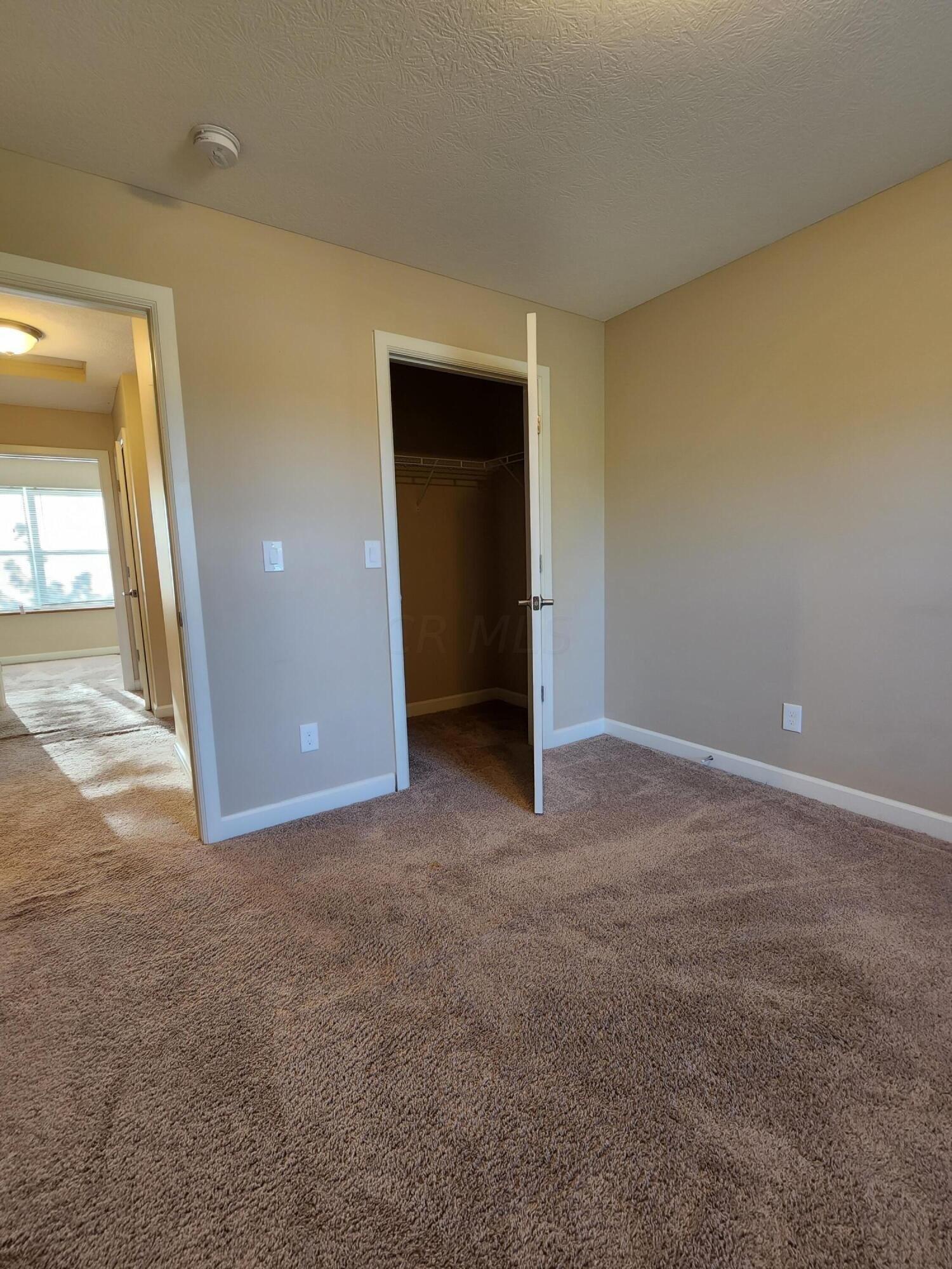 Lee Ave, Columbus, OH 43219