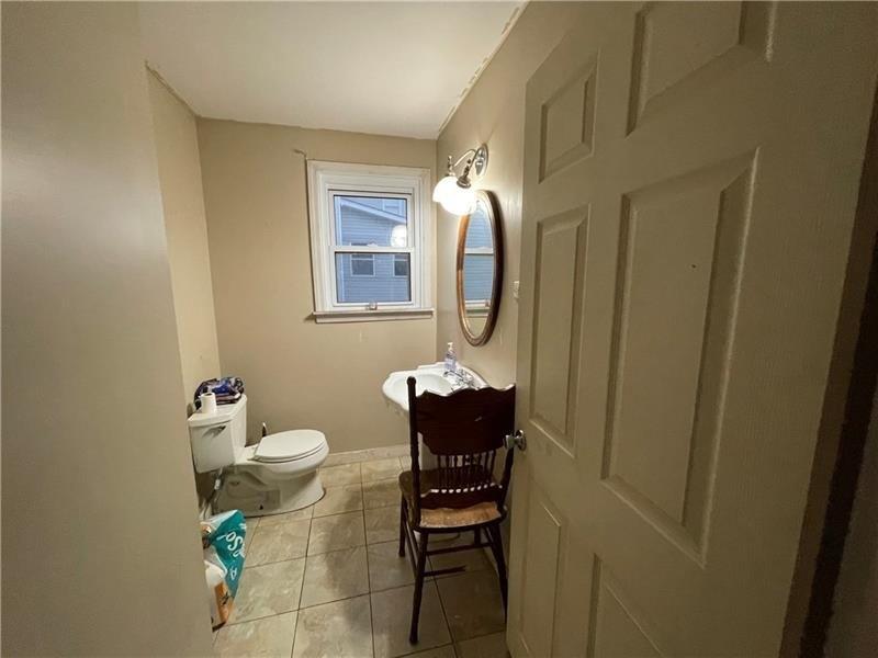 Penn St, Greensburg, PA 15601