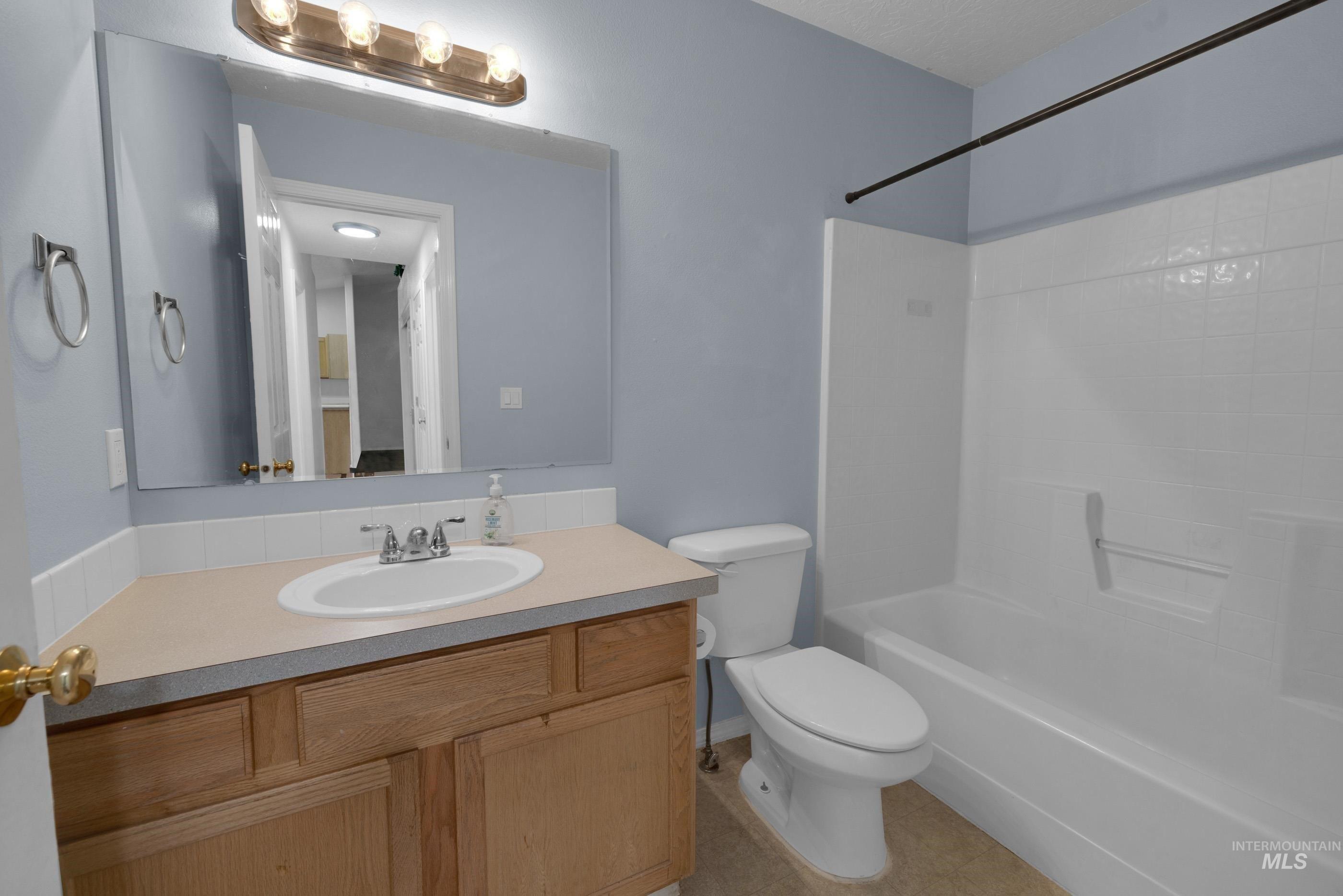 N Sagehen St, Nampa, ID 83651