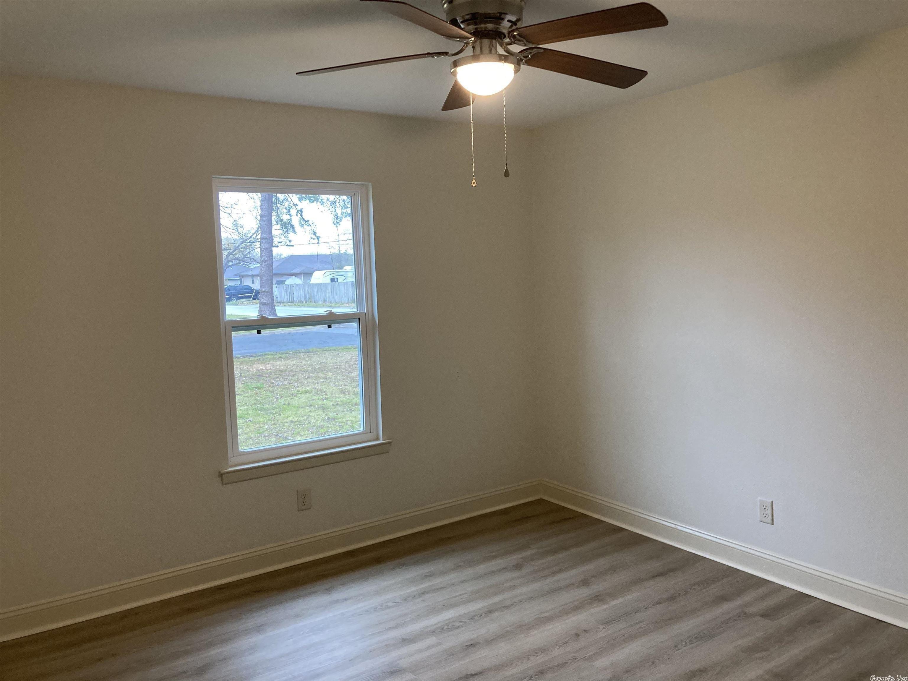 Lehman Dr, Jacksonville, AR 72076