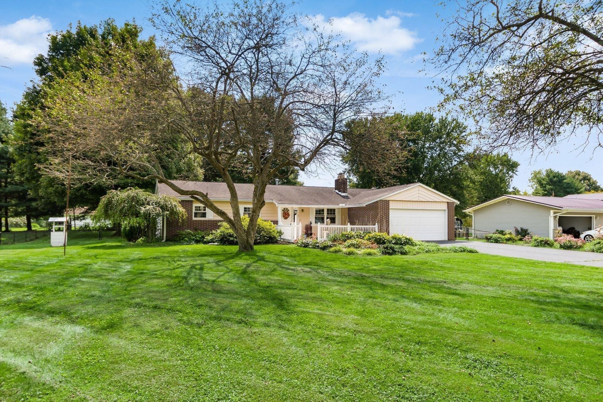 Renae Dr, Newark, OH 43055