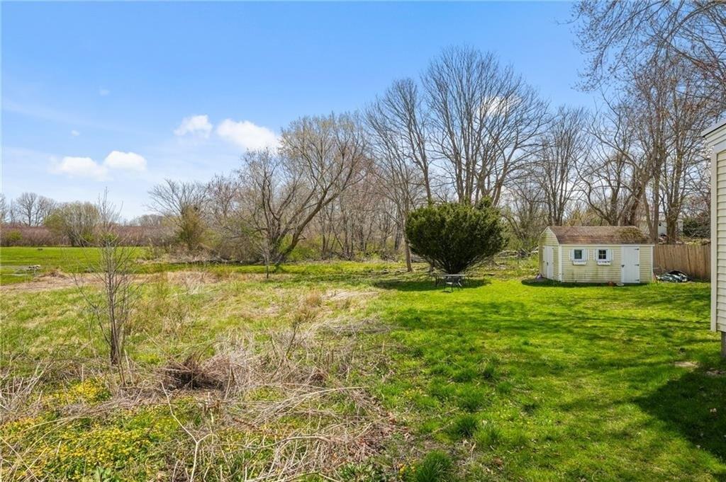 Metacom Ave, Warren, RI 02885