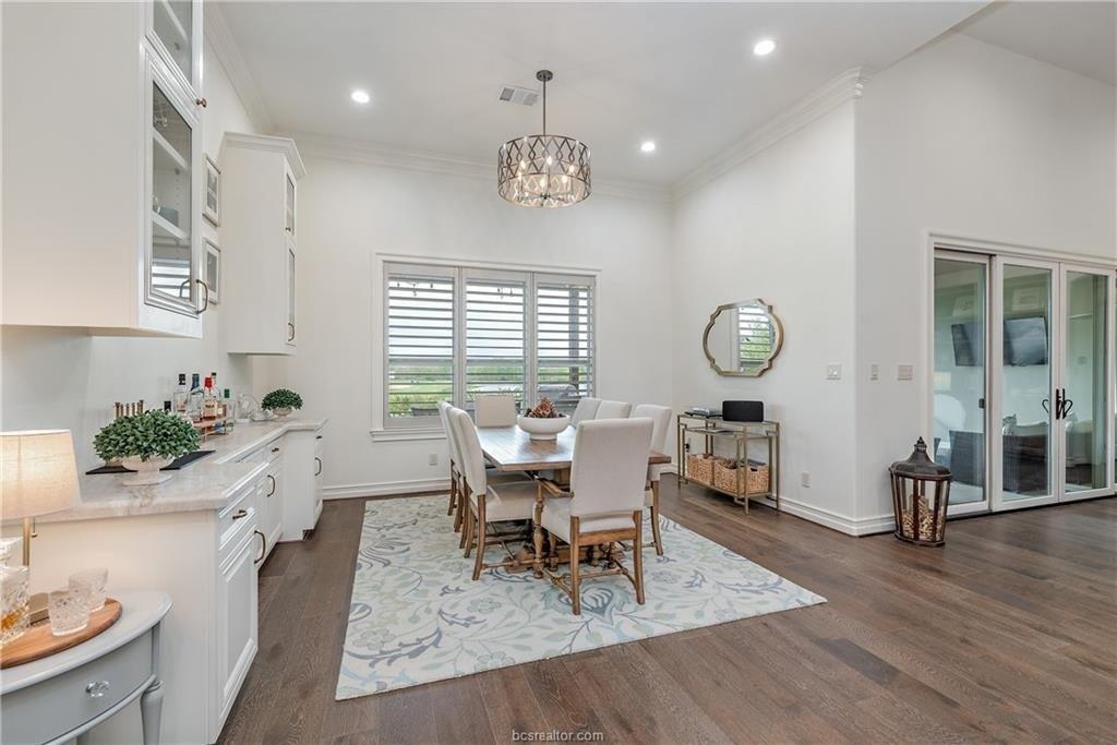Williams Lake Dr, College Station, TX 77845