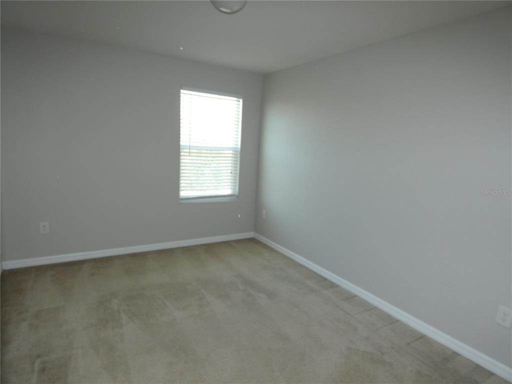 Grand Kempston Dr, Gibsonton, FL 33534