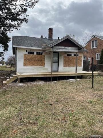 E Outer Dr, Detroit, MI 48213