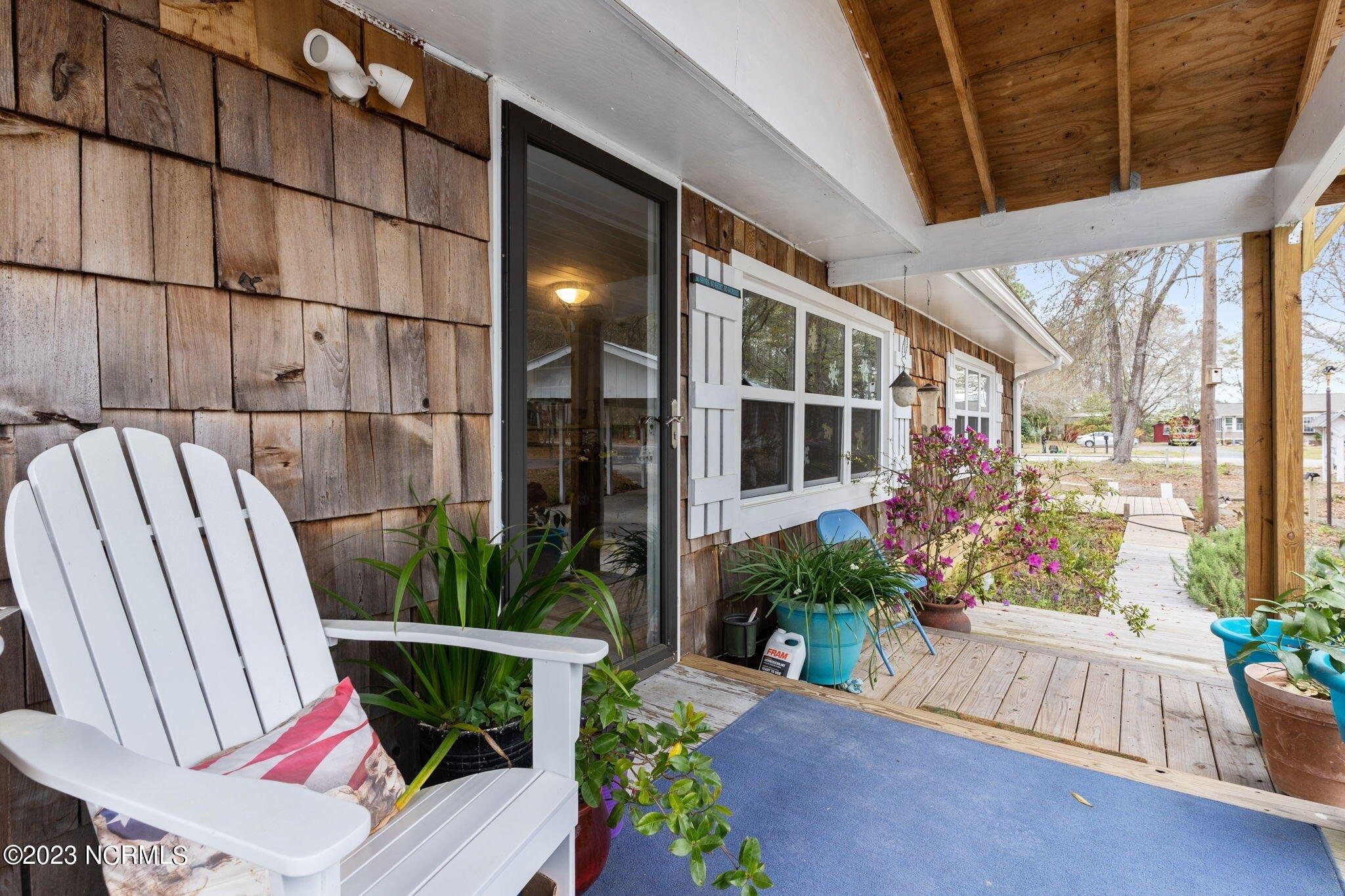 Beach Dr Sw, Calabash, NC 28467