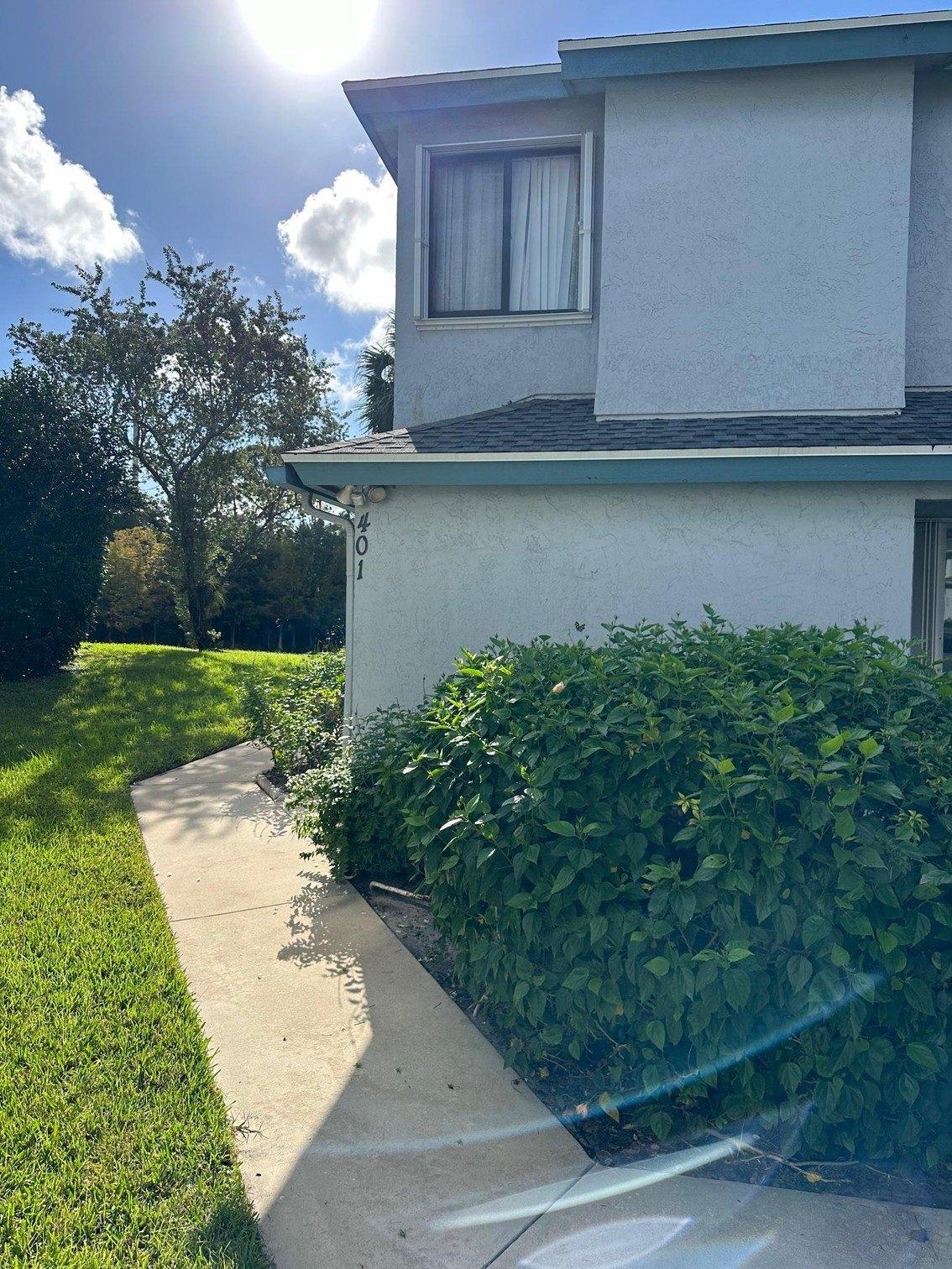 Harbour Pointe Way, Greenacres, FL 33413