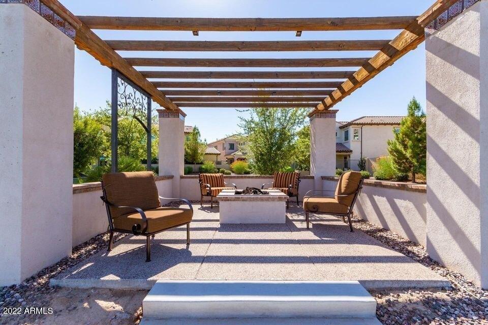 S Greythorne Way, Chandler, AZ 85248
