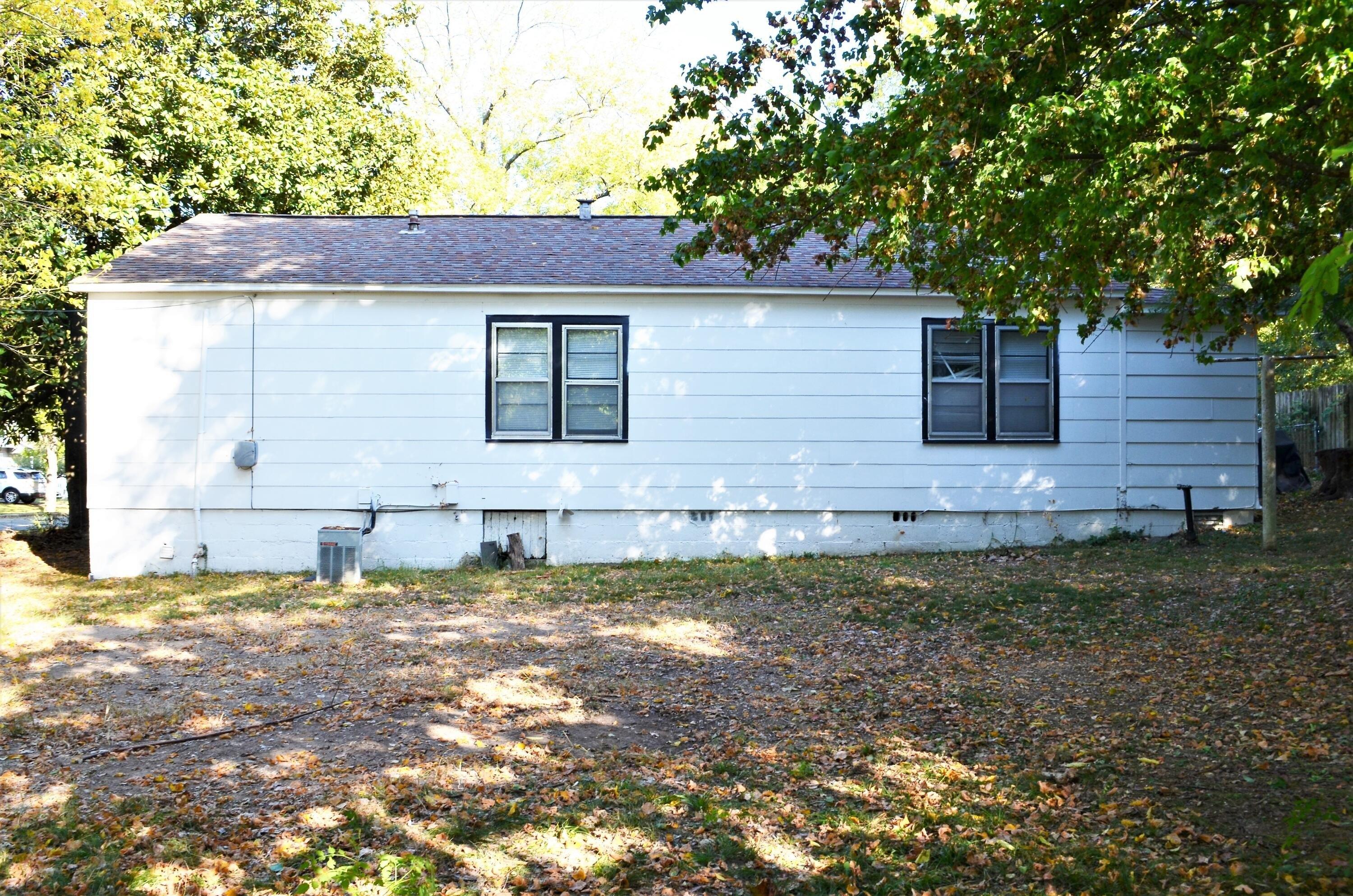 N Allen St, Harrison, AR 72601