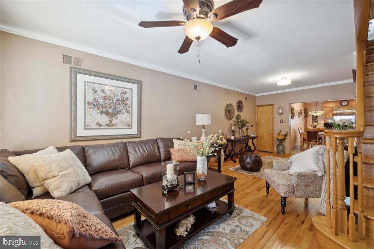 S Hicks St, Philadelphia, PA 19145