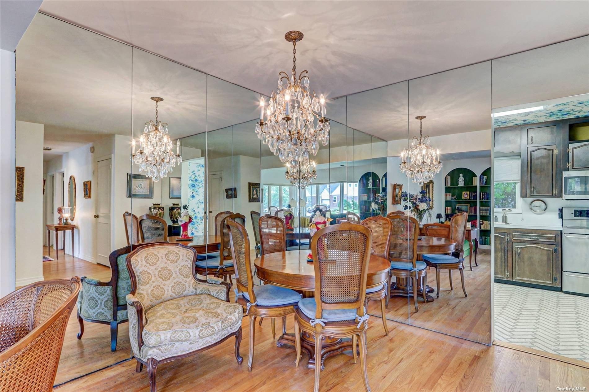 Patton Blvd, New Hyde Park, NY 11040