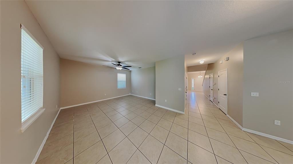 Walden Woods Dr, Plant City, FL 33566