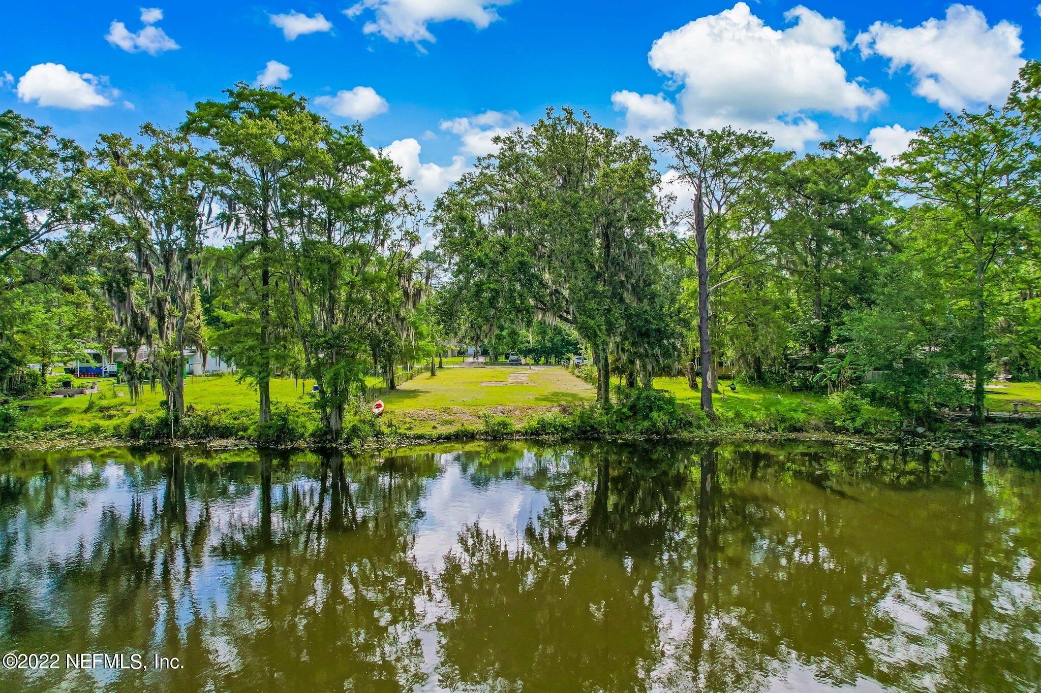 Bowden Cir E, Jacksonville, FL 32216