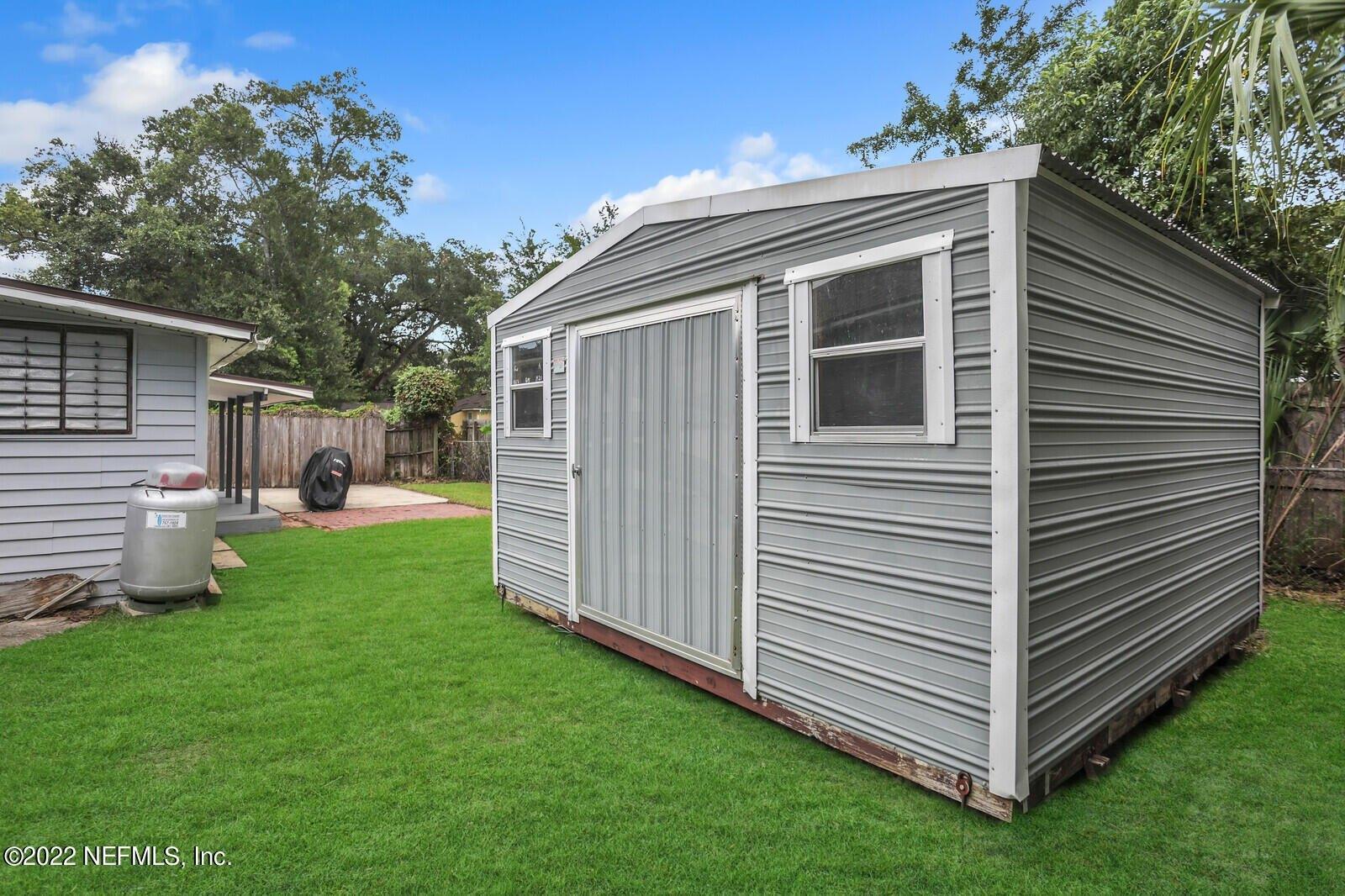 Seville St W, Jacksonville, FL 32207