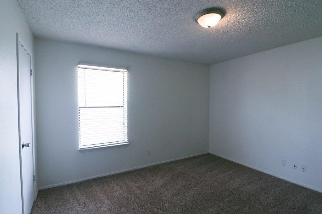 Van Zandt St, San Angelo, TX 76905