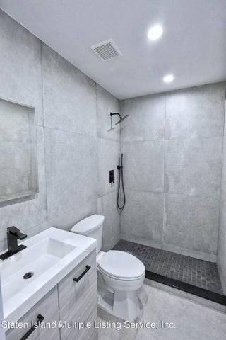 Dreyer Ave, Staten Island, NY 10314