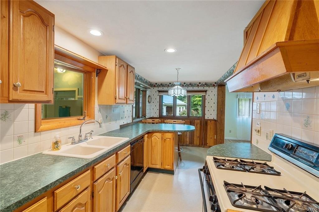 Mcdougall Rd, Fulton, NY 13069