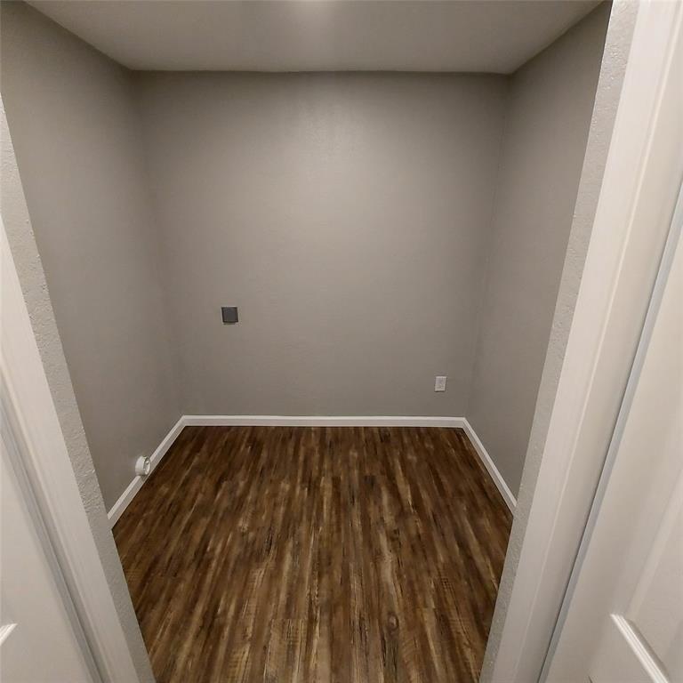 Hillcrest St, Mansfield, TX 76063