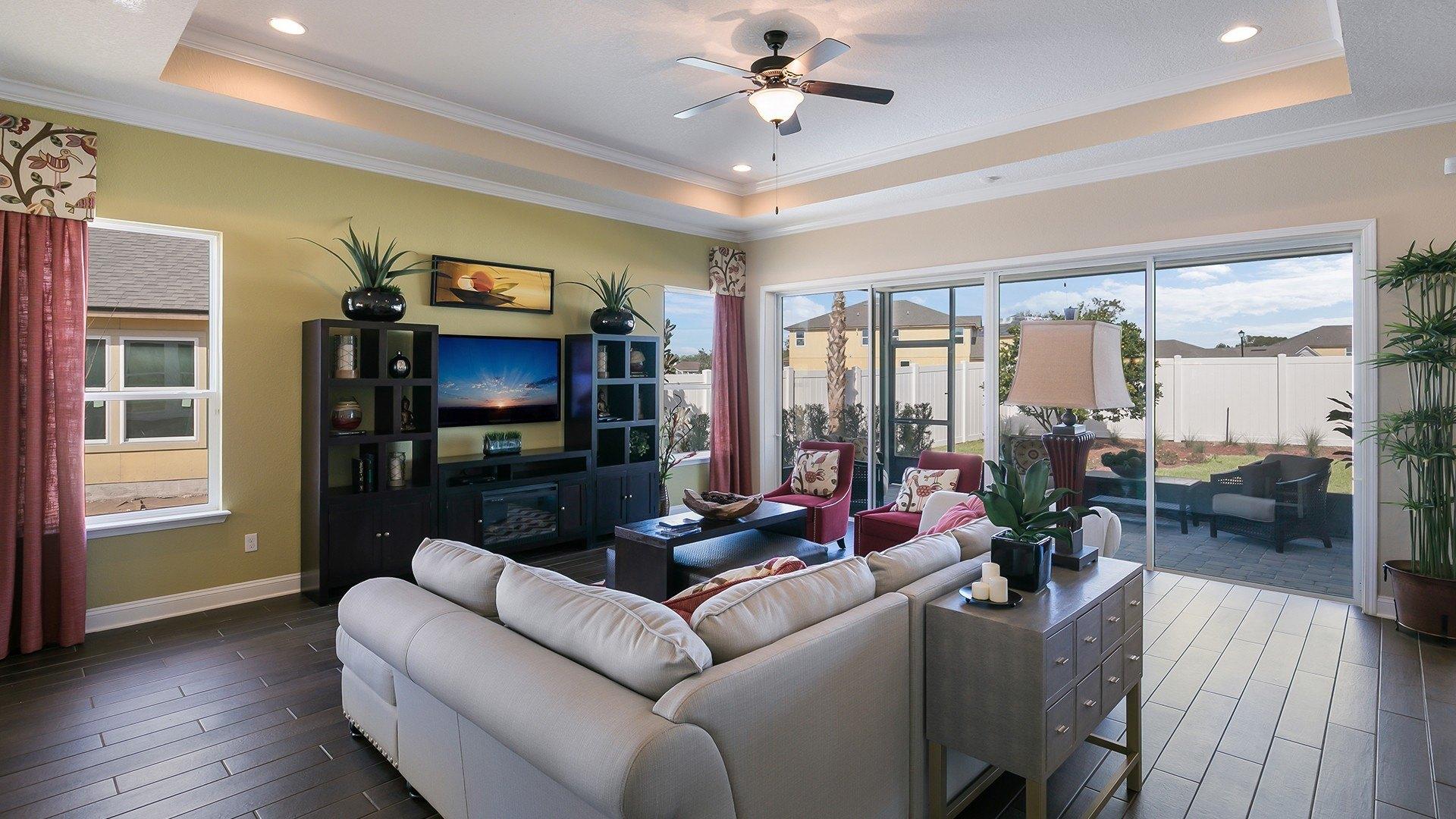 Winder Lake Dr, Jacksonville, FL 32218