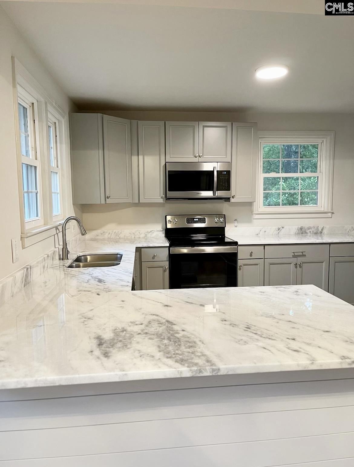 Park Dr, Lugoff, SC 29078