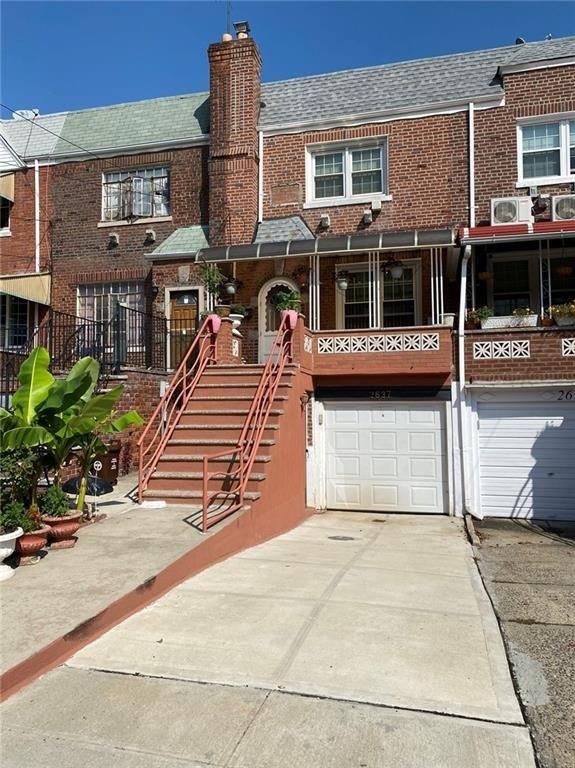 Hubbard St, Brooklyn, NY 11235