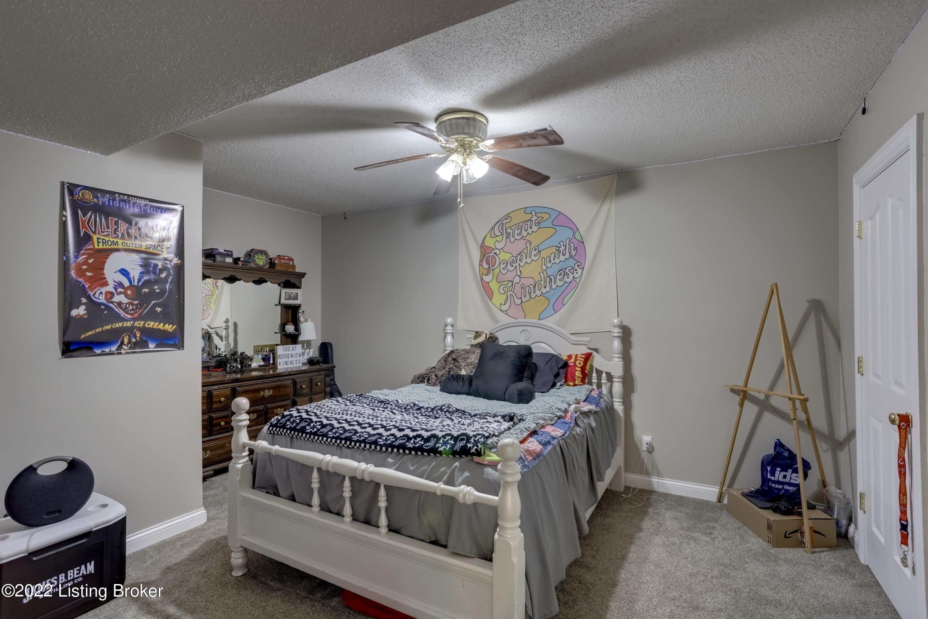 Sapphire Ct, Bardstown, KY 40004