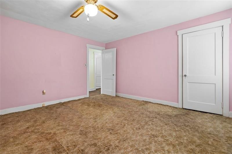 Rossmore Ave, Pittsburgh, PA 15226