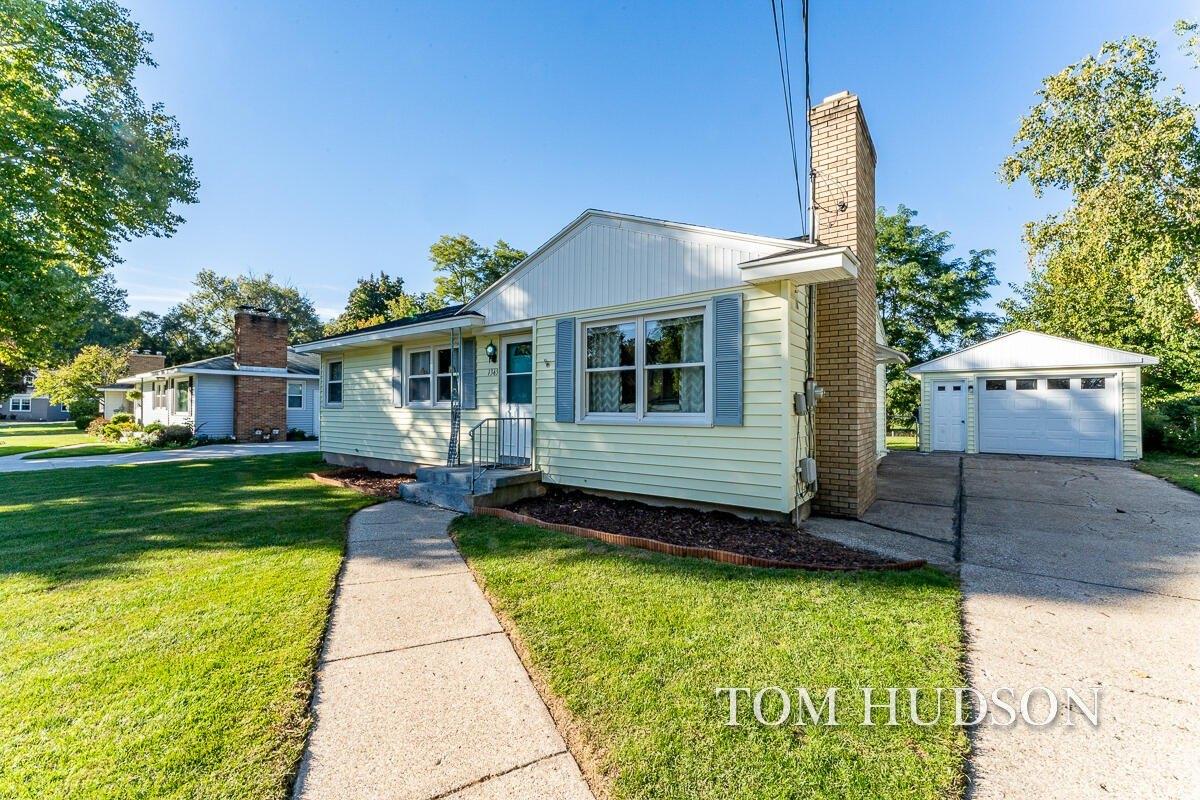 Oriole Ct Sw, Wyoming, MI 49509