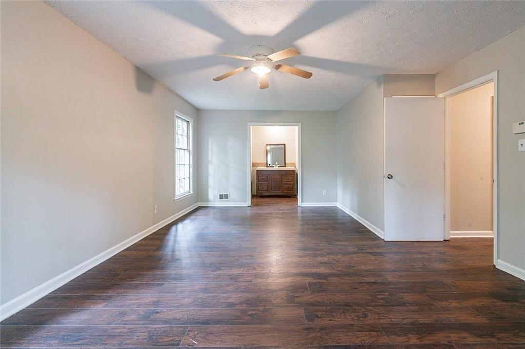 Sibyl Dr, Austell, GA 30168
