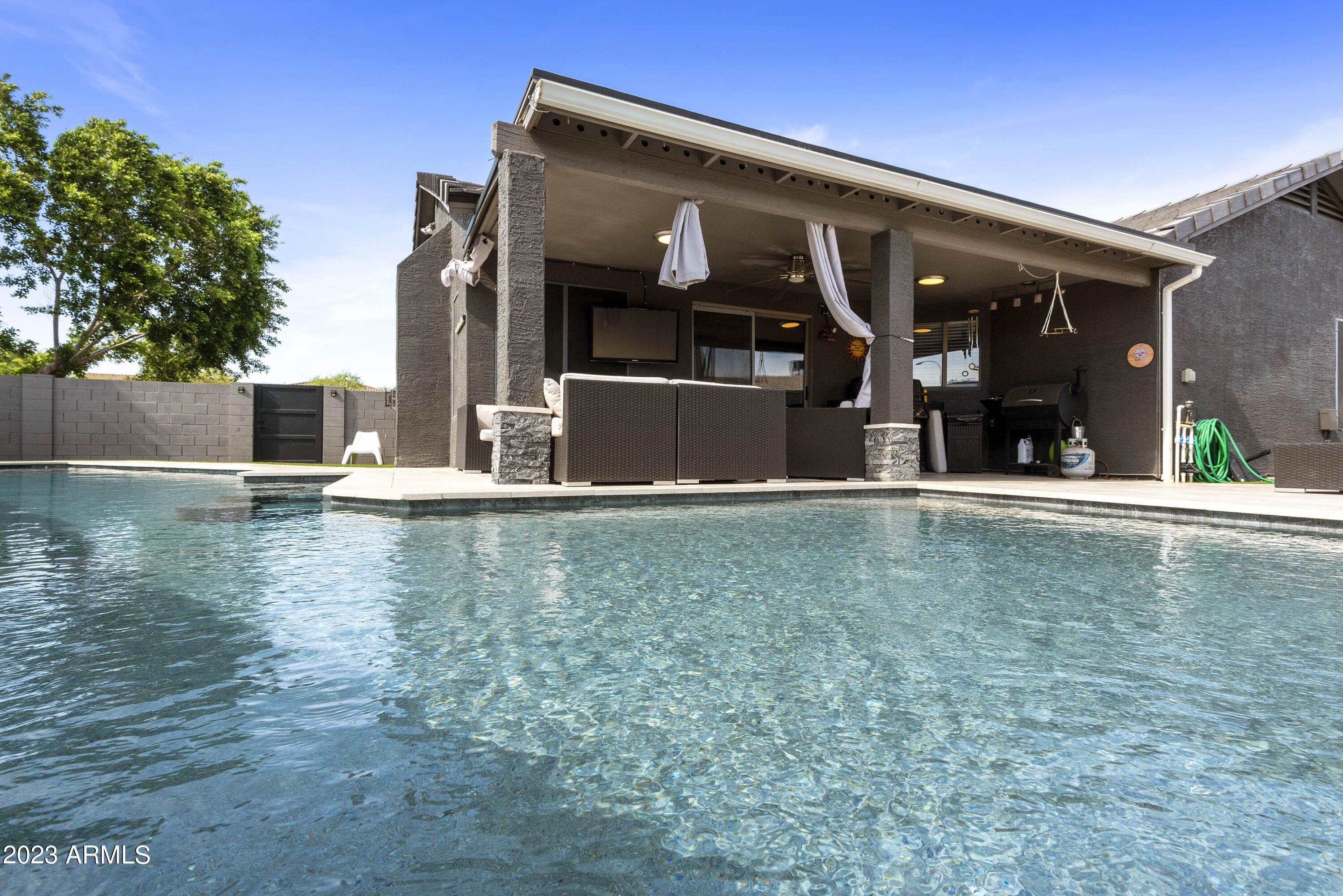 E Jasmine Cir, Mesa, AZ 85203