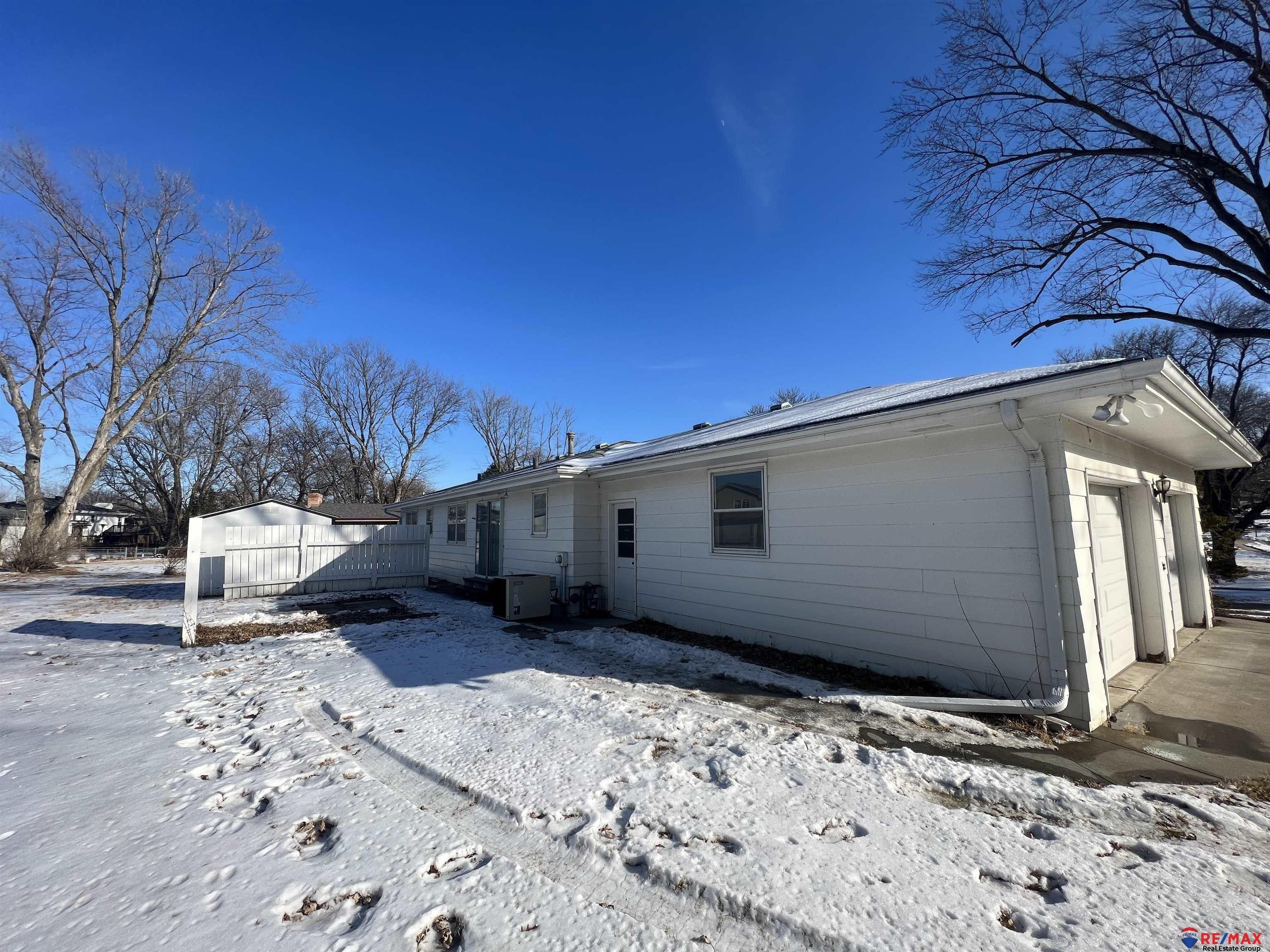 Taylor St, Omaha, NE 68134