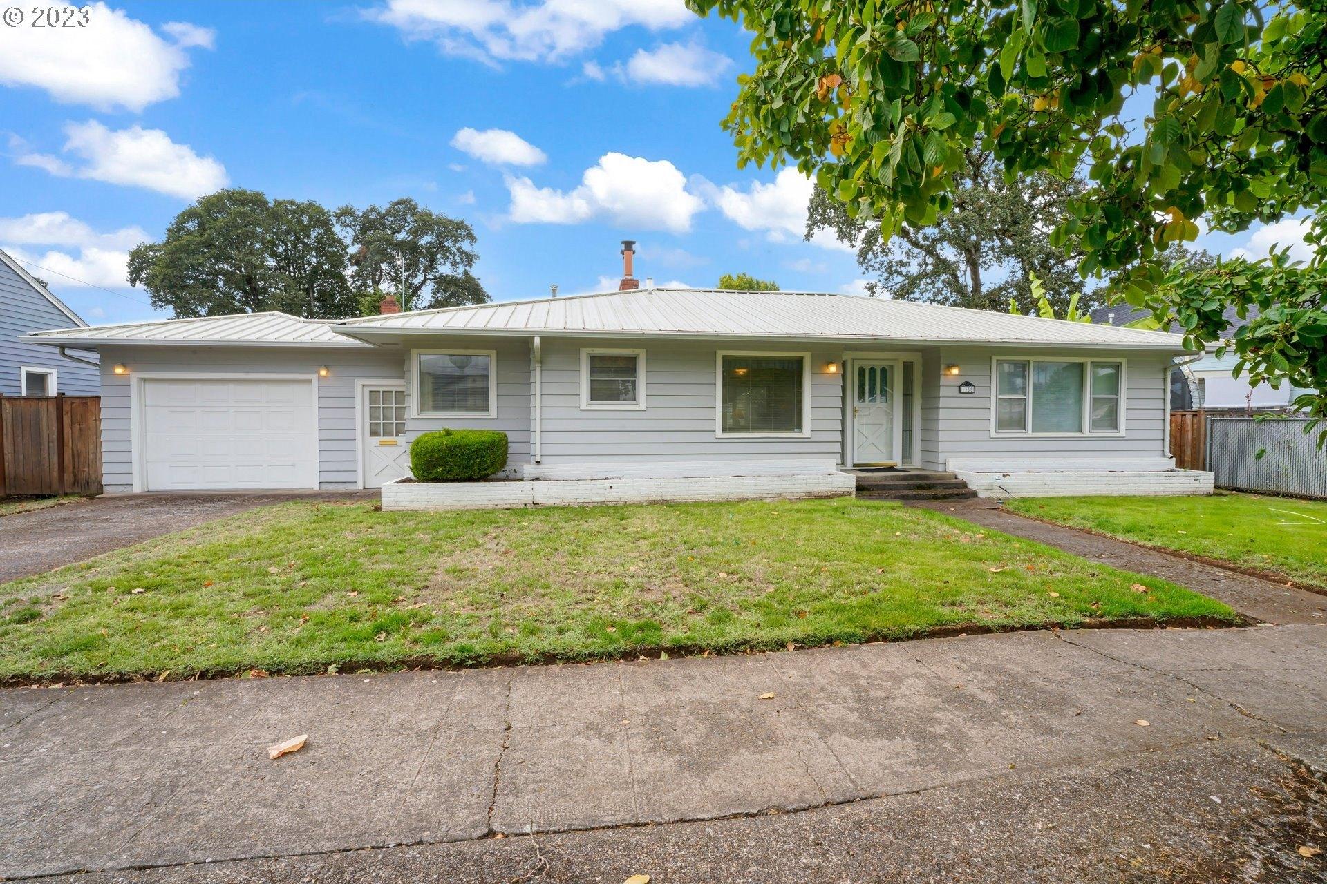 Juniper St, Junction City, OR 97448
