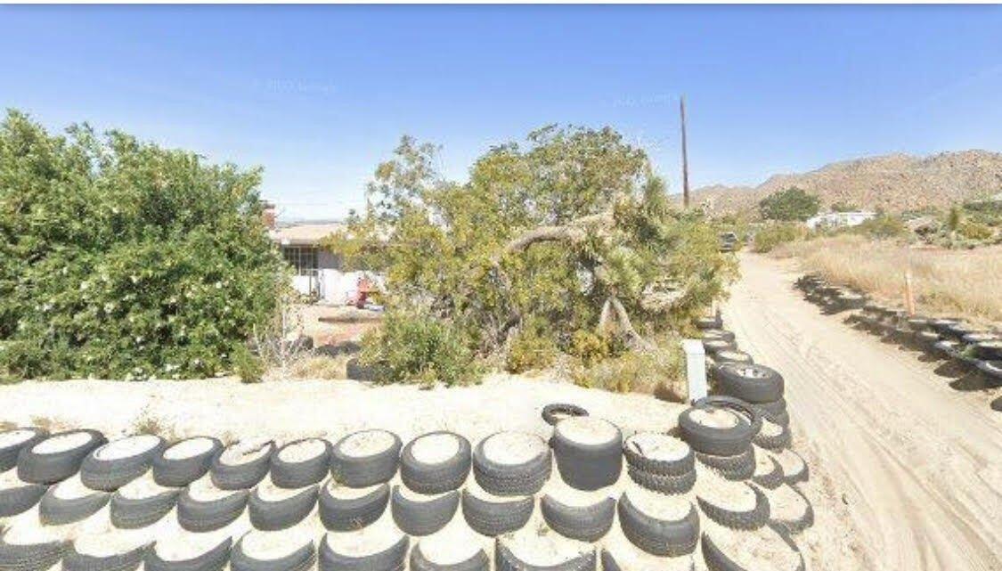 Sunset Rd, Joshua Tree, CA 92252