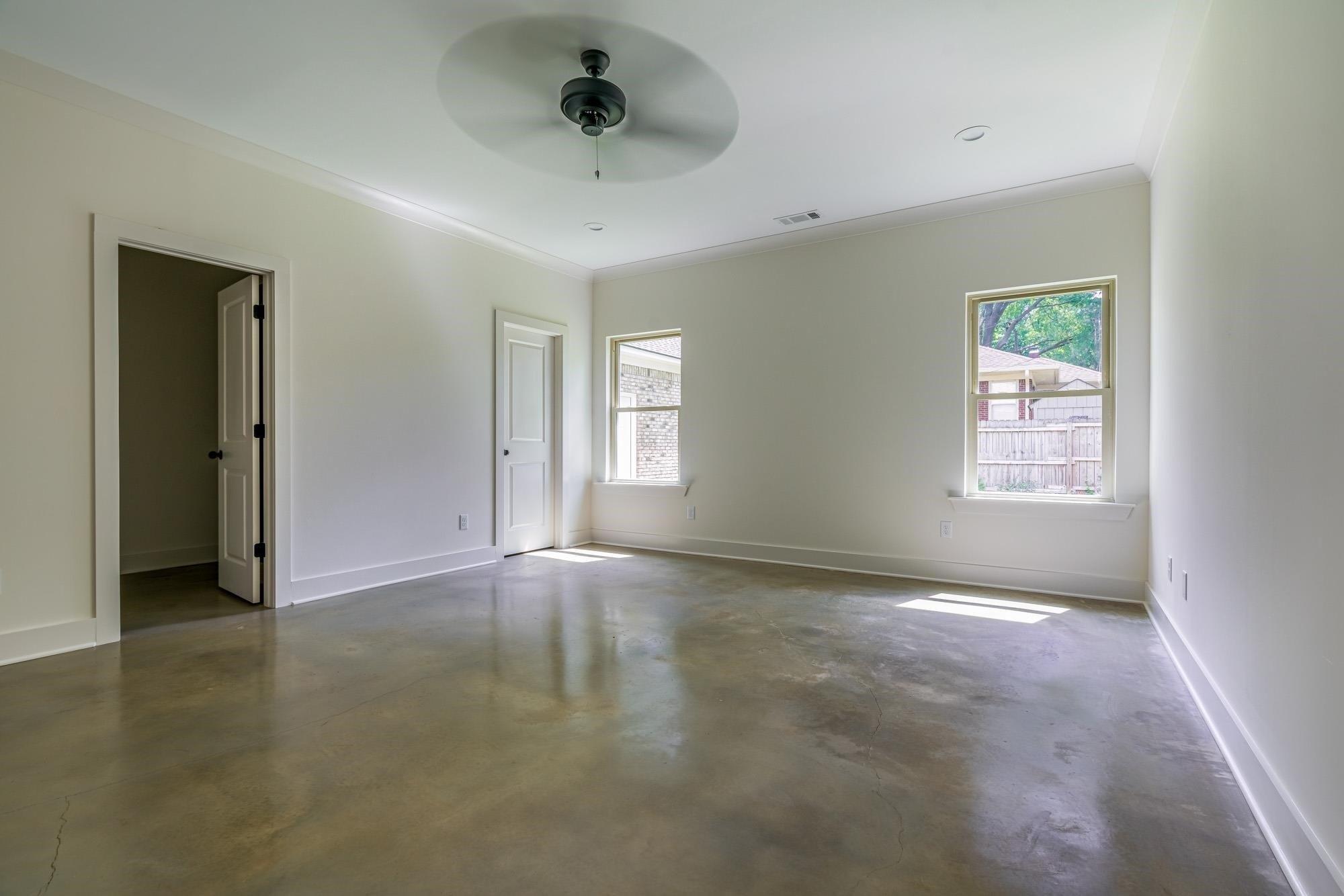 Hawthorne St, Memphis, TN 38107