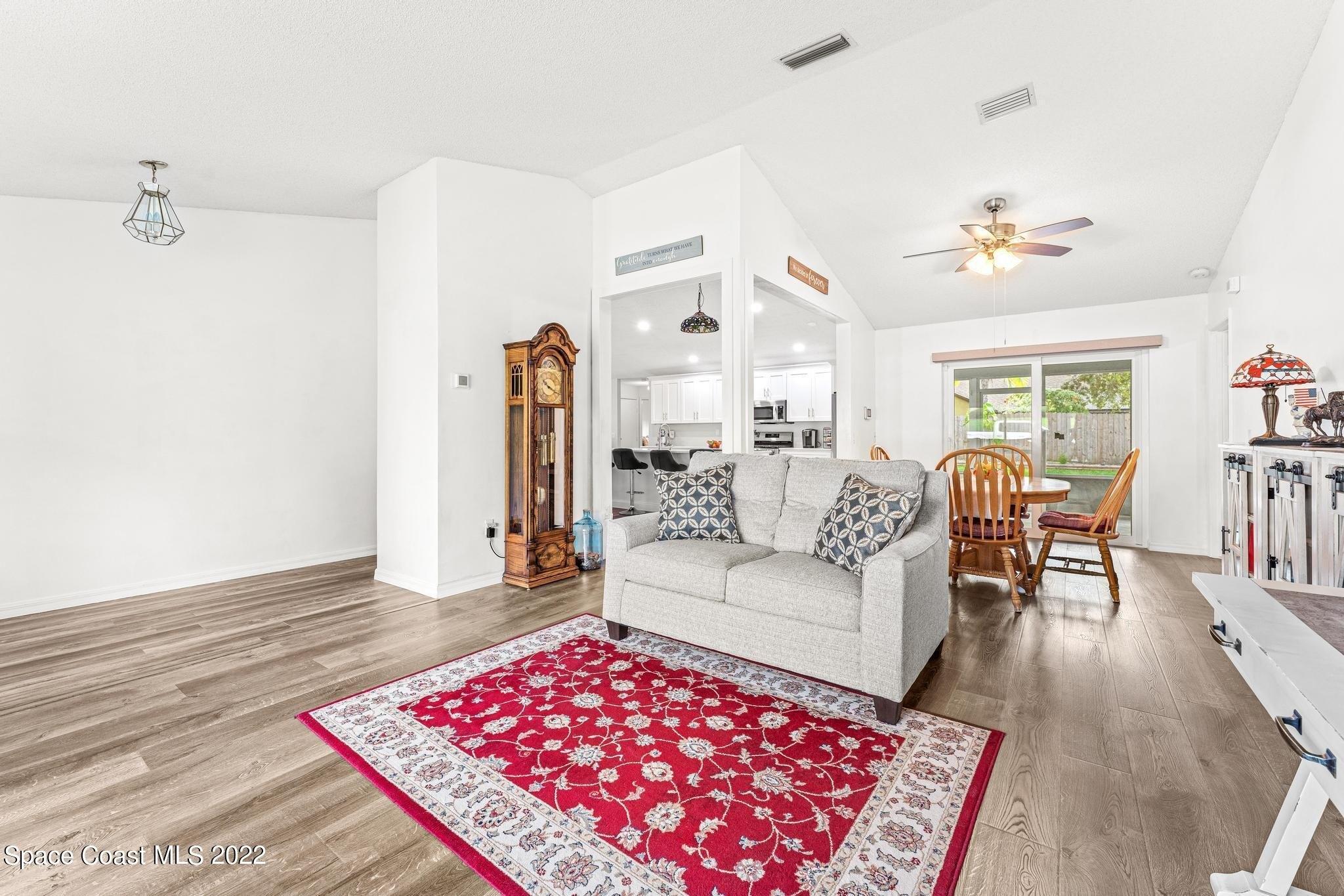 Tanglewood Cir, Titusville, FL 32780