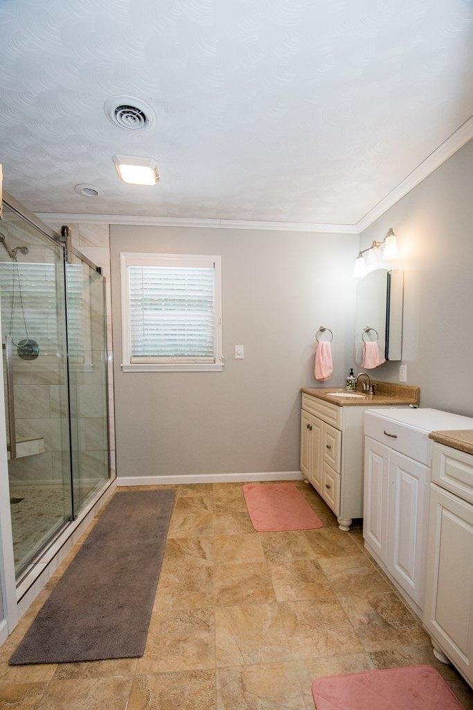 Shady Brook Ln, Portsmouth, OH 45662