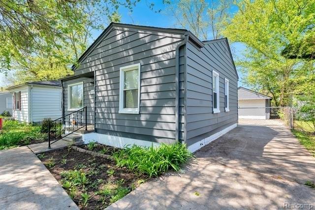 Inkster Rd, Livonia, MI 48152