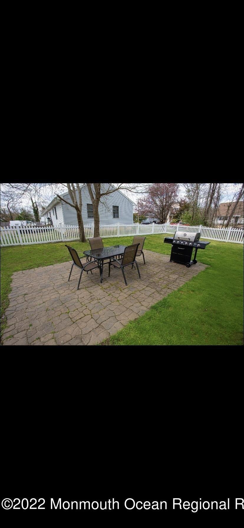 Riverside Dr, Bayville, NJ 08721