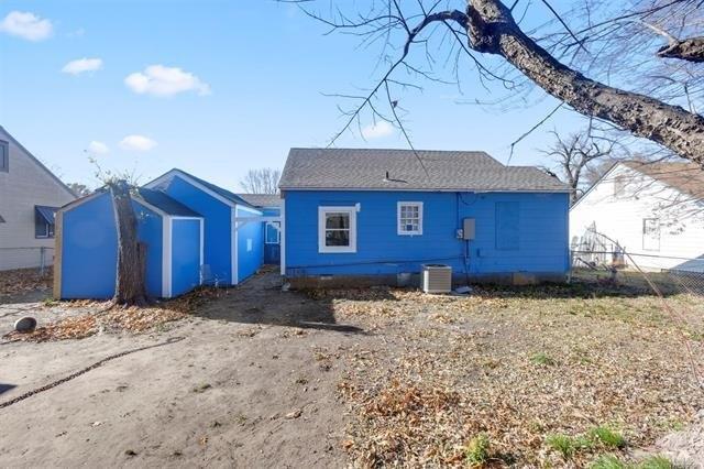 Walnut St, Muskogee, OK 74403
