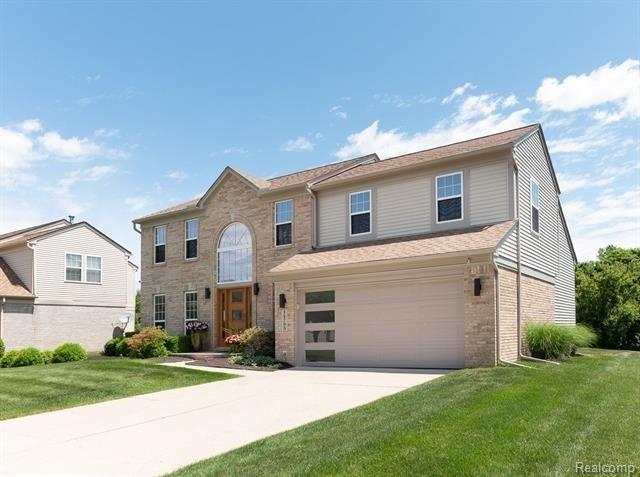 Wildbrook Dr, Van Buren Township, MI 48111