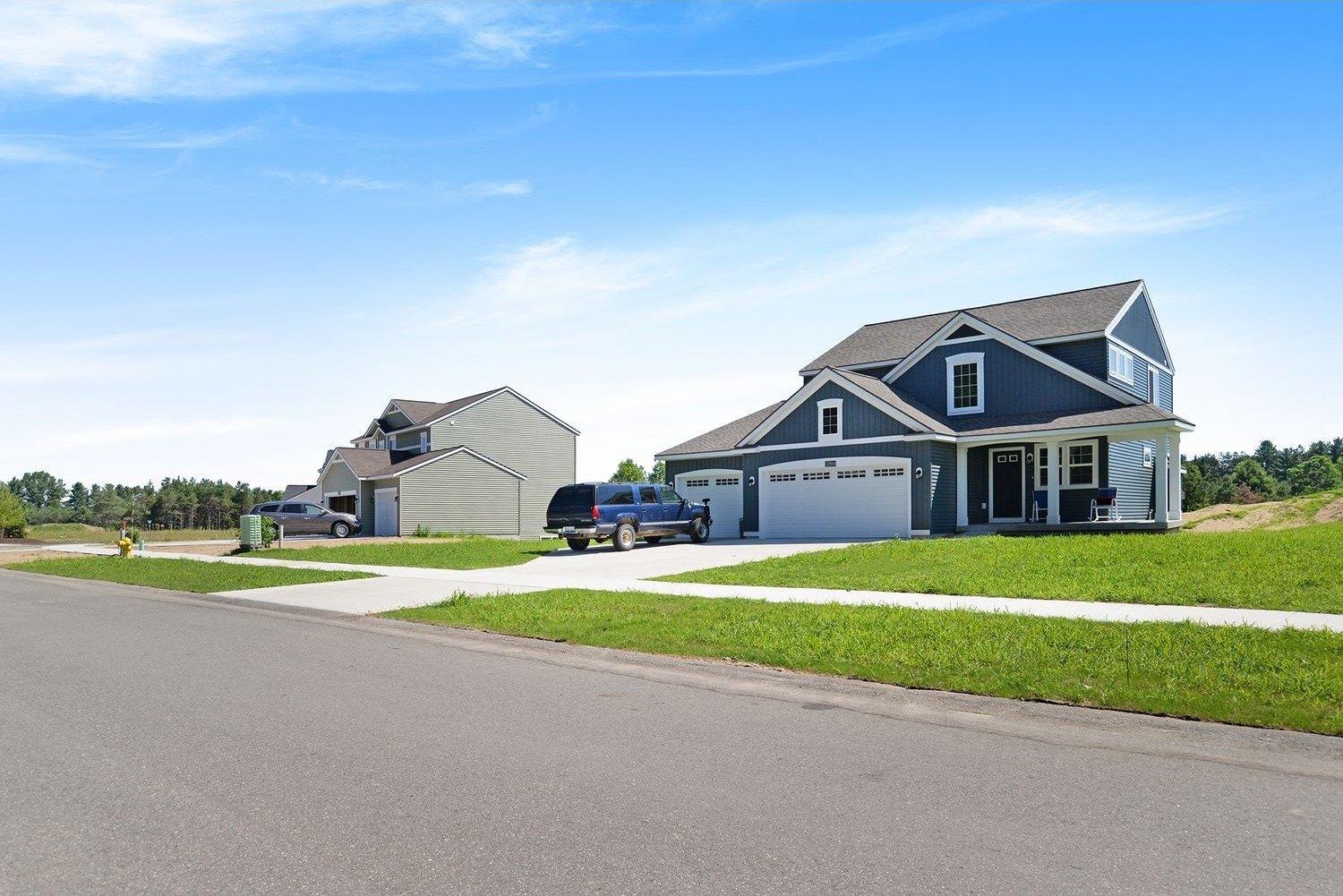 Windway Dr, Grand Haven, MI 49417