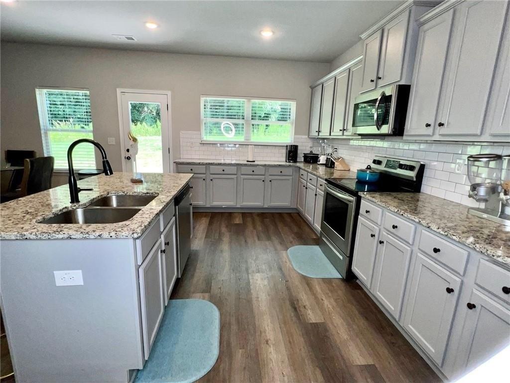 Wentworth Ave, Ellenwood, GA 30294