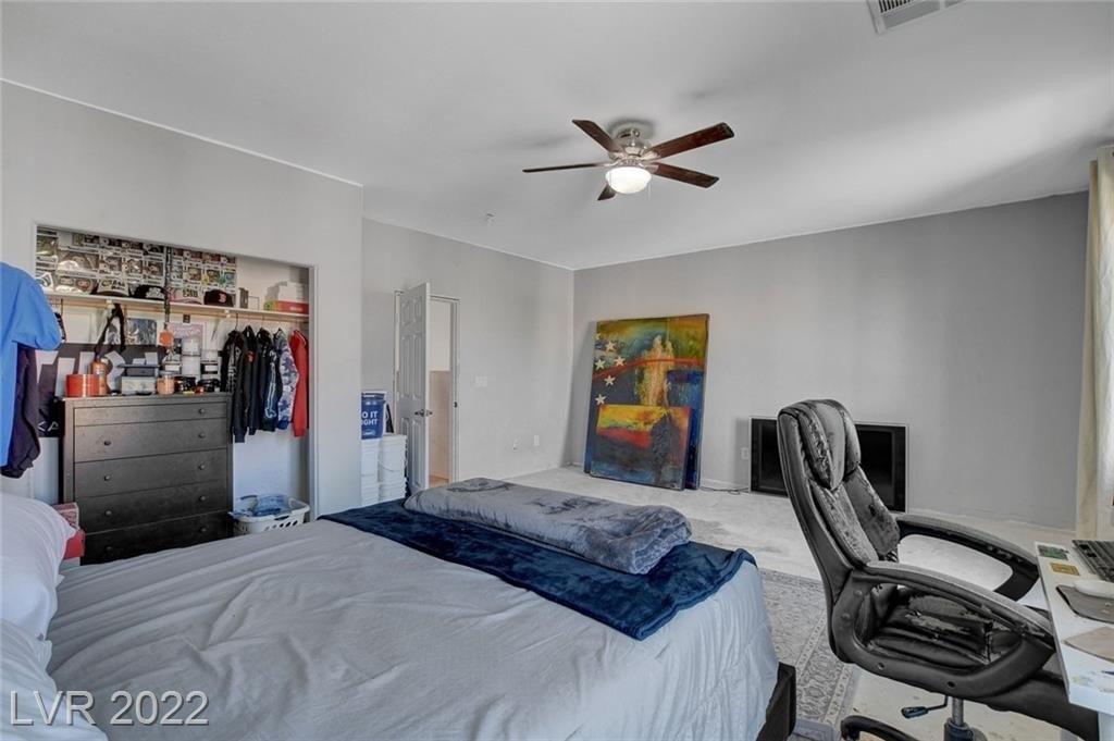 Sweeping Glen St, Las Vegas, NV 89129