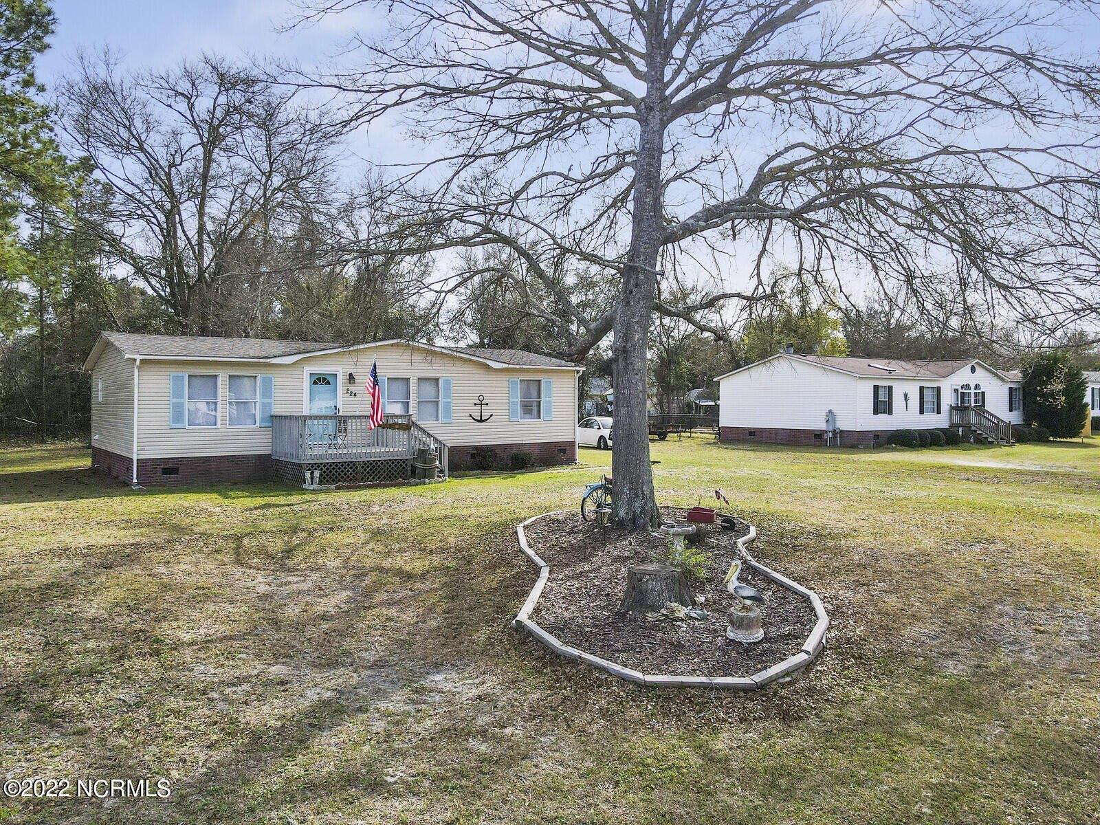 Cedar Hollow Ct, Sneads Ferry, NC 28460