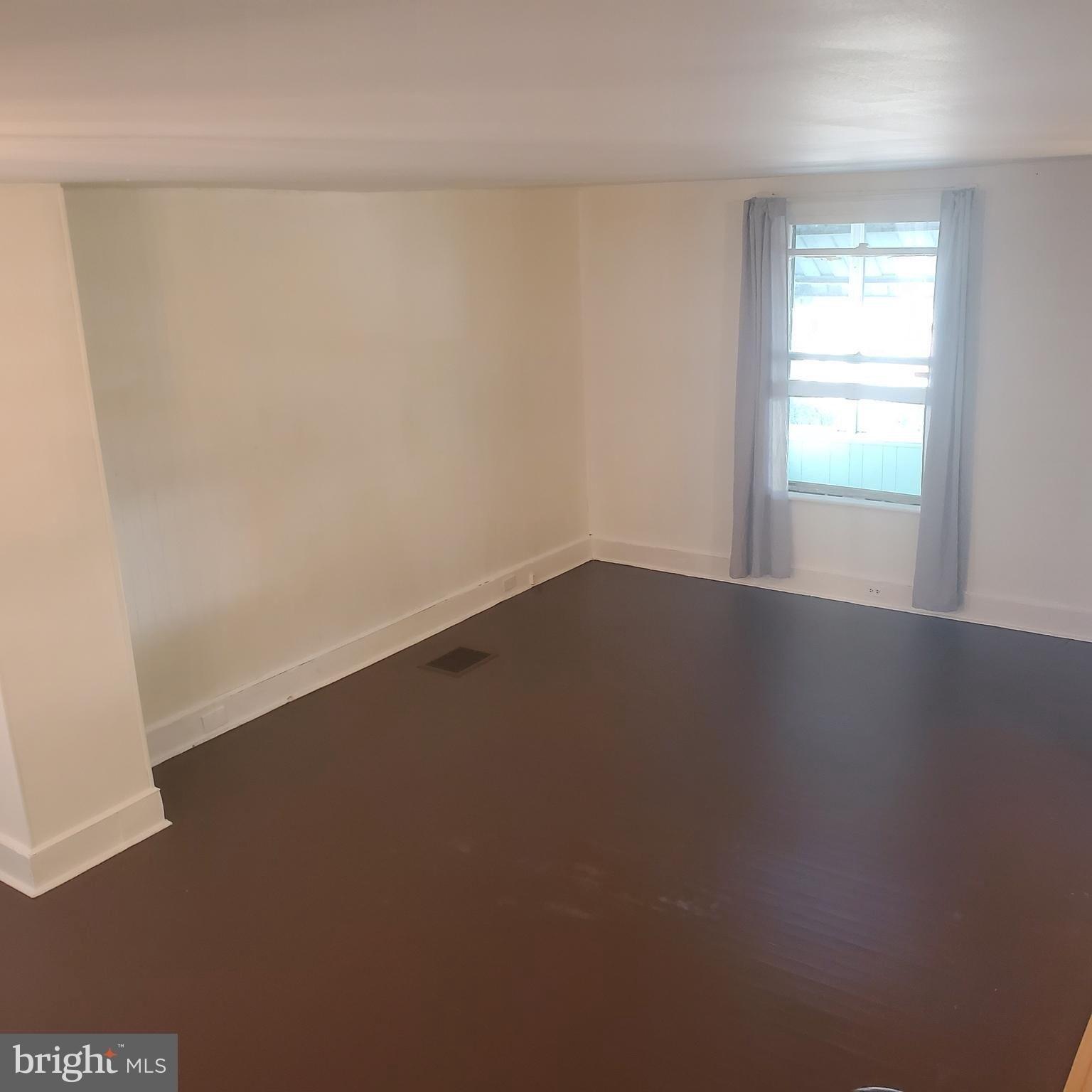 Elm St, Coatesville, PA 19320